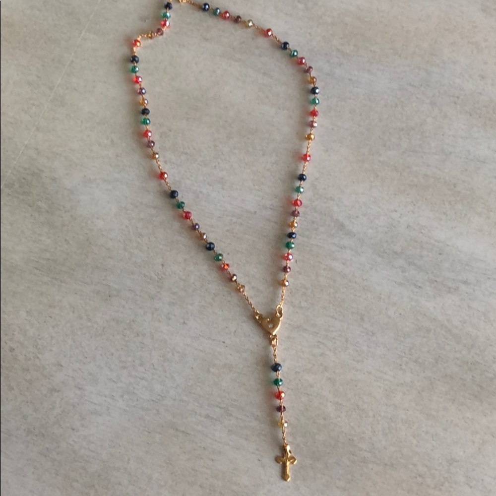 Rosary necklace. Gold/multicolor